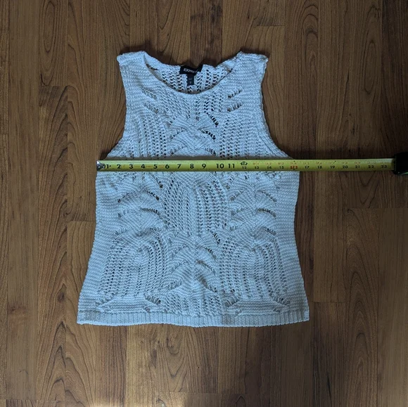 Express Open-Knit Sleeveless Sweater in White, Size Large - Picture 3 of 7